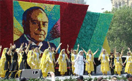 В Азербайджане отмечают 85-летие общенационального лидера Гейдара Алиева
