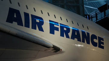Поднятые из Атлантики обломки не принадлежат самолету Air France