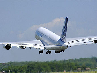 Авиарейс Баку-Лондон совершившего аварийную посадку самолета Airbus-321 может быть перенесен на завтра